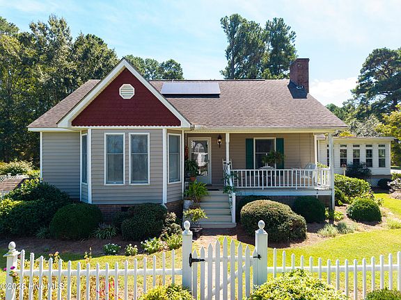 3rd image of 502 Blair Shores Road