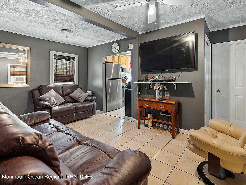 520 Pine Street, Lakehurst, NJ 08733 Zillow