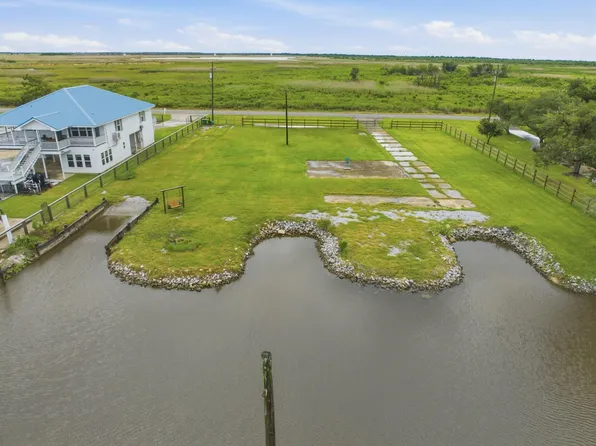 9040 Big Lake Rd, Lake Charles, LA 70605
