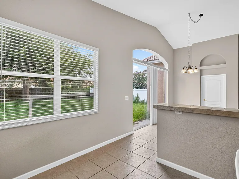 6305 Spring Lake Ter — Photo 12
