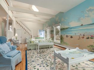 12 Surf Ln, Kennebunk, ME 04043