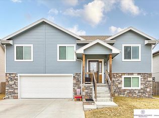 2344 Avenue M Way, Council Bluffs, IA 51501