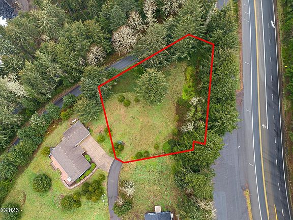 3rd image of 100 Cape Foulweather Ln