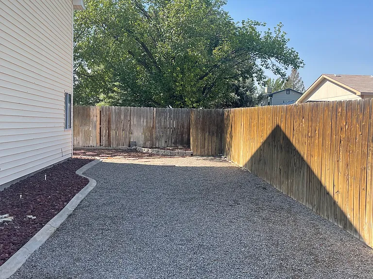 2787 Oxford Ave — Photo 17
