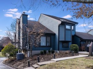 84 Aspen Dr, Basking Ridge, NJ 07920