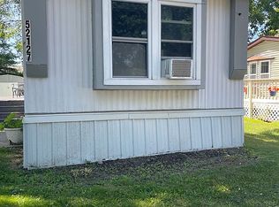 52127 Quaker Hill Ln, Chesterfield, MI 48051