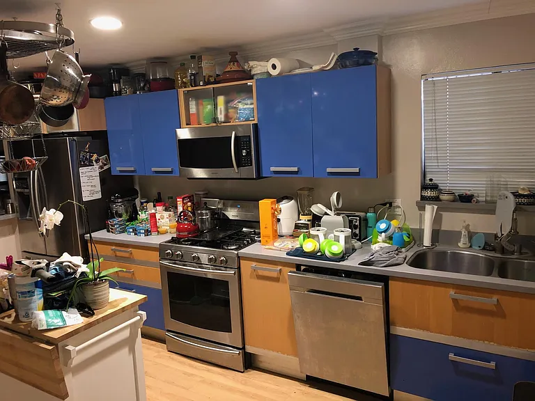 11630 Chenault St #15 — Photo 8