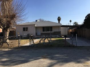 8770 Greenfield Park Dr, Bakersfield, CA