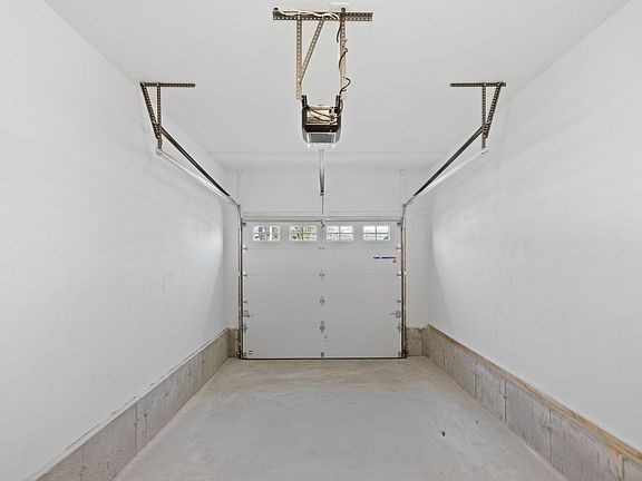 5th image of 434 Main St #A