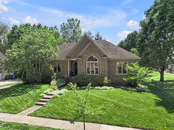 2nd image of 2317 Shannawood Dr