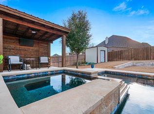 3421 Brighton Dr, Midlothian, TX 76065