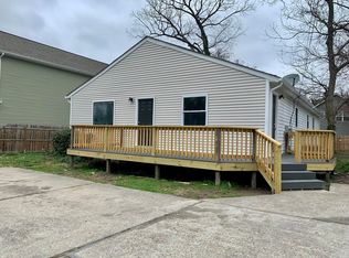 210 W Chamberlin Ave, Hampton, VA 23663
