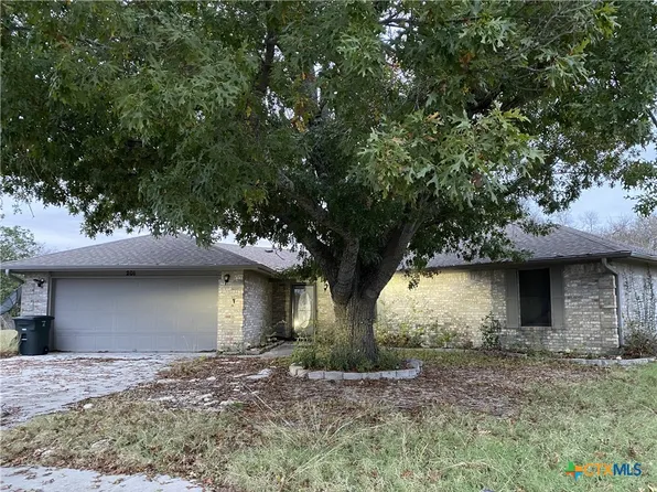 201 Owl Hollow Cv, Killeen, TX 76543