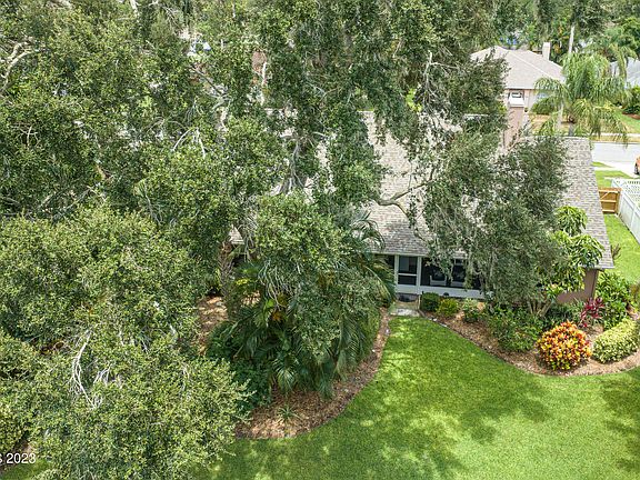 4th image of 675 Bella Vista Dr