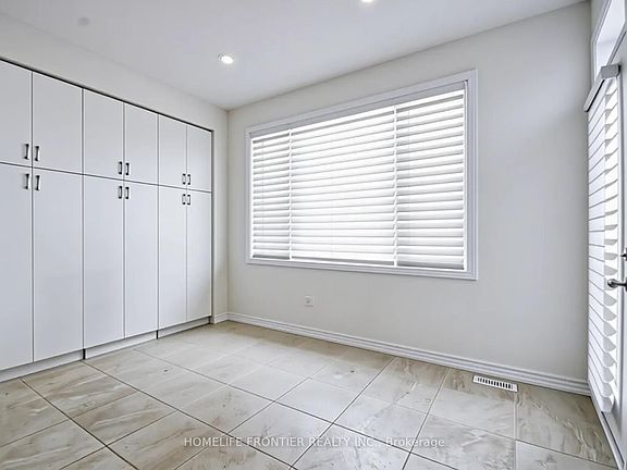 4th image of 27 Bannister Rd