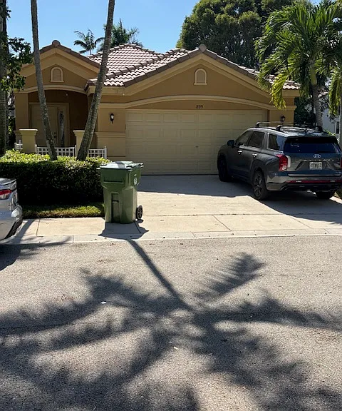 890 Golden Cane Dr — Photo 1