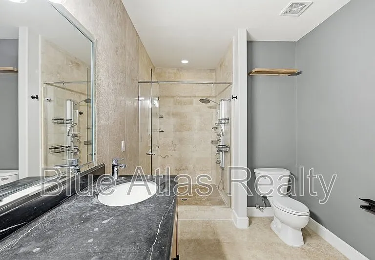 2690 Rockbrook Dr #4 — Photo 13