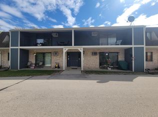 3242 W Mangold Ave APT H, Milwaukee, WI 53221