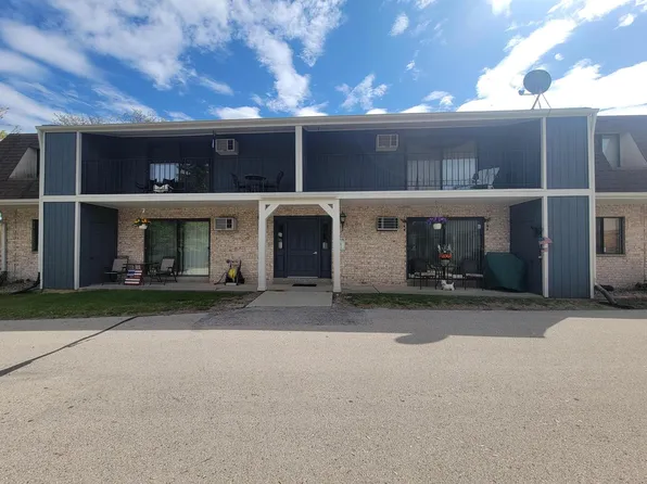 3242 West Mangold AVENUE #H, Greenfield, WI 53221