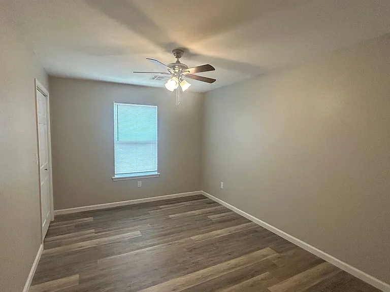 3812 W 55th St #A — Photo 16