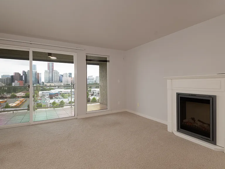 701 122nd Ave NE #408 — Photo 1