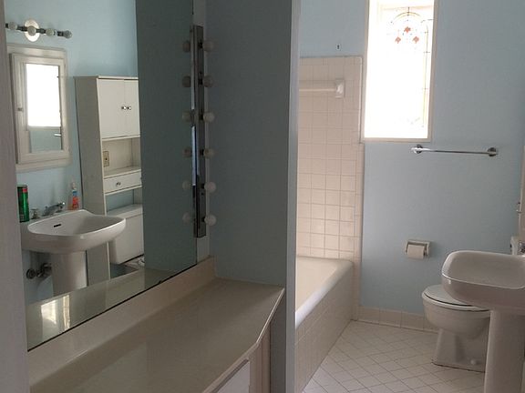 2nd image of 2082 Douglass Blvd APT 8