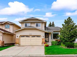 509 S Hawkhill Pl NW, Calgary, AB T3G 3M3