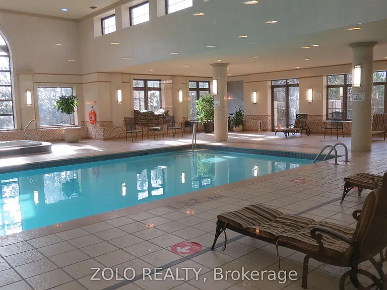 78 Harrison Garden Blvd #511 — Photo 25