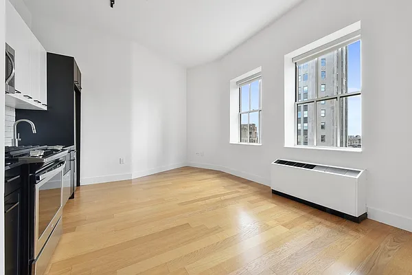 Rented by Pinnacle City Living | media 23