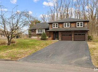 46 Burnwood Drive, Bloomfield, CT 06002