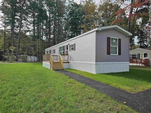 90 Colonial Village, Somersworth, NH 03878