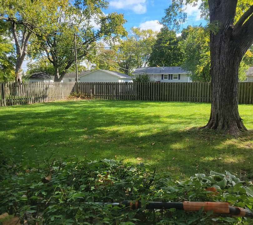 2nd image of 512 N 5th St