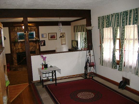 5th image of 602 Virginia Cir