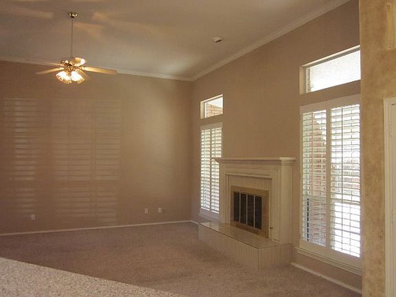 3rd image of 2113 Bradford Ct