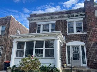17 E Mowry St, Chester, PA 19013