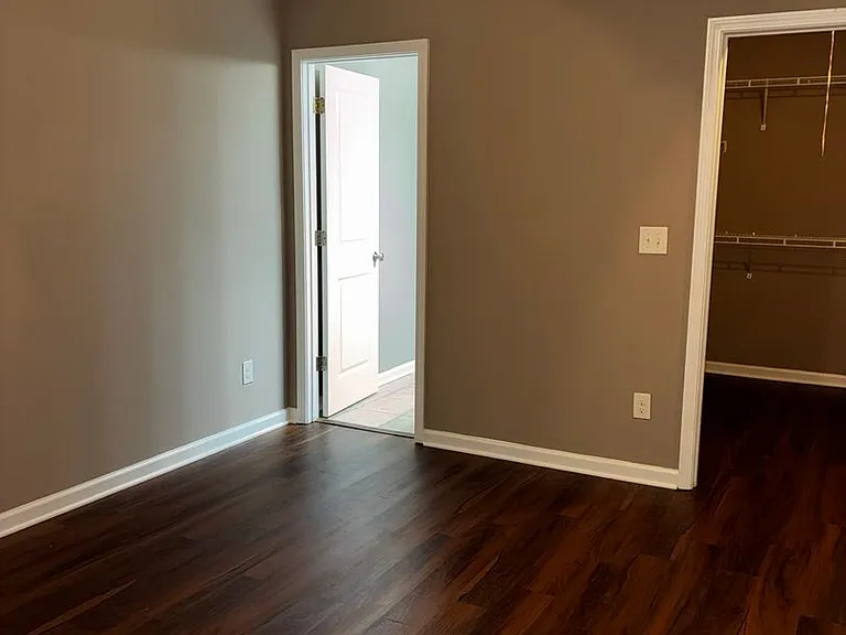 1904 Aspen Green Way — Photo 1