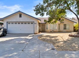 1215 Majestic Ct, Madera, CA 93637