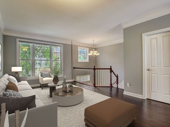 3rd image of 8657 Meridian Square Dr