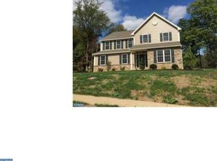 11 Courtney Rea Cir, Reading, PA 19606