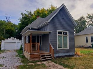 1136 N 28th St, Lincoln, NE 68503