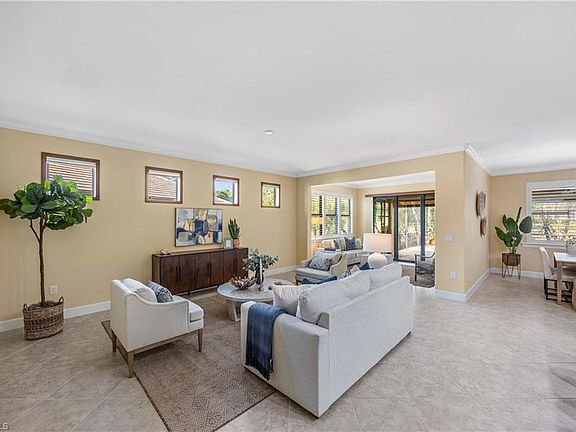 4th image of 7211 Live Oak DR