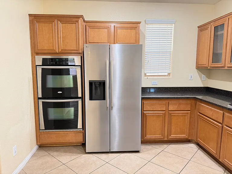5450 Pinecroft Dr — Photo 5