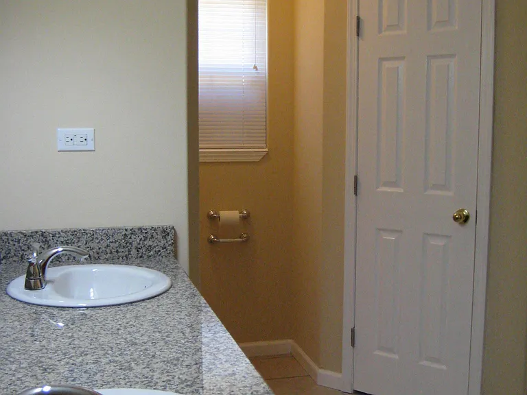 8006 Burley Bnd — Photo 10