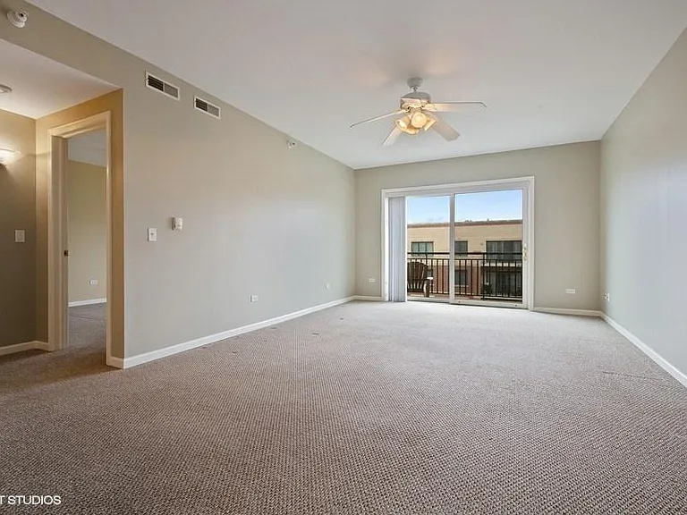20 S Main St #711 — Photo 2