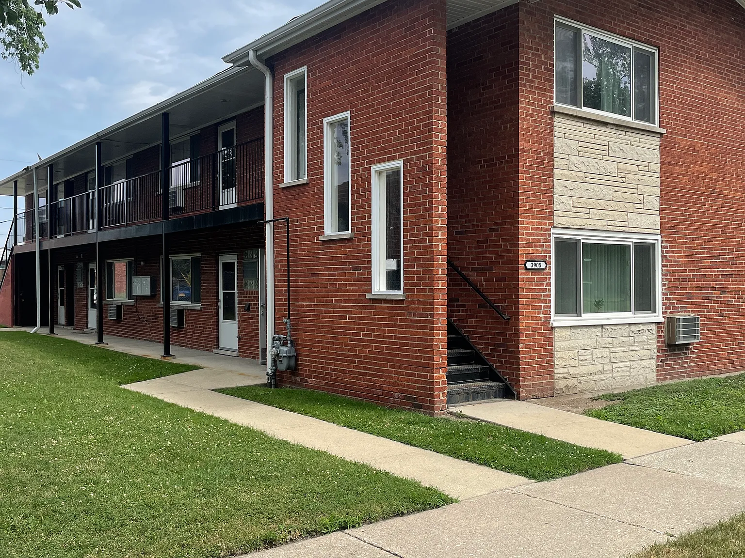 3905 Haas Ave — Photo 1