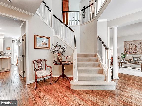 4th image of 4 Spyglass Ct