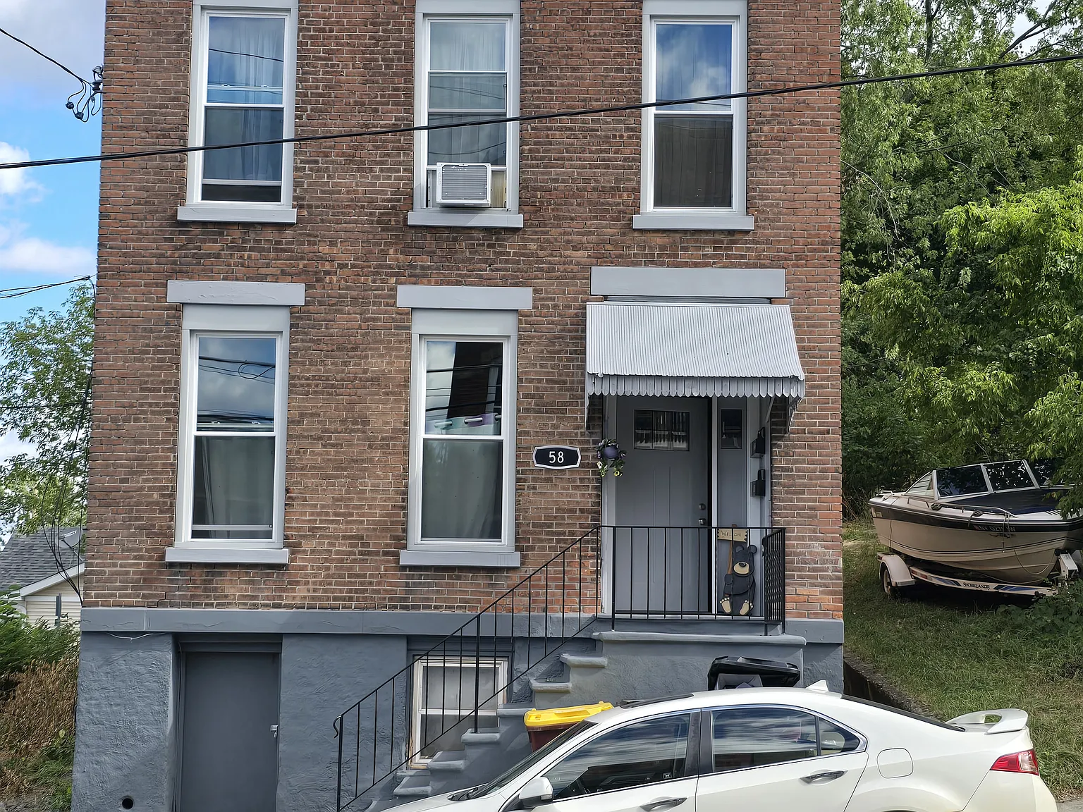 58 Middleburgh St — Photo 1
