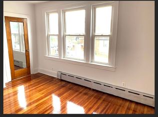 2331 33rd St #2, Astoria, NY 11105