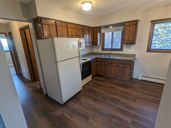 705 2nd Ave NE #1