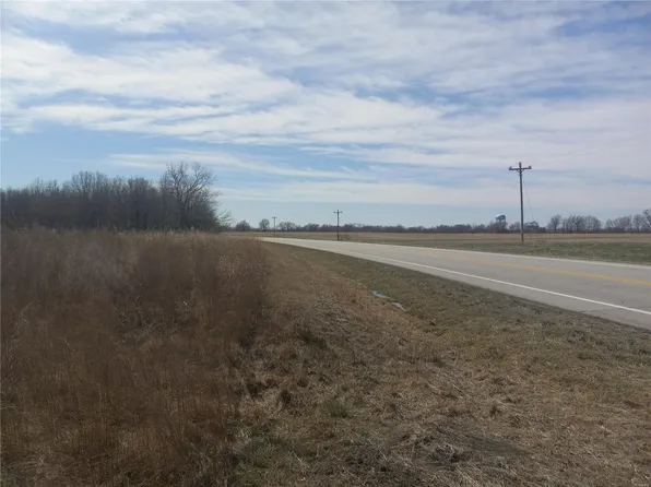 5 Highway 24, Paris, MO 65275